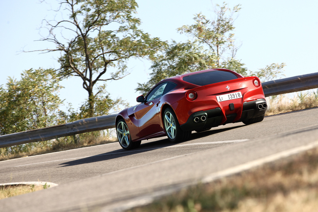 2013 Ferrari F12berlinetta