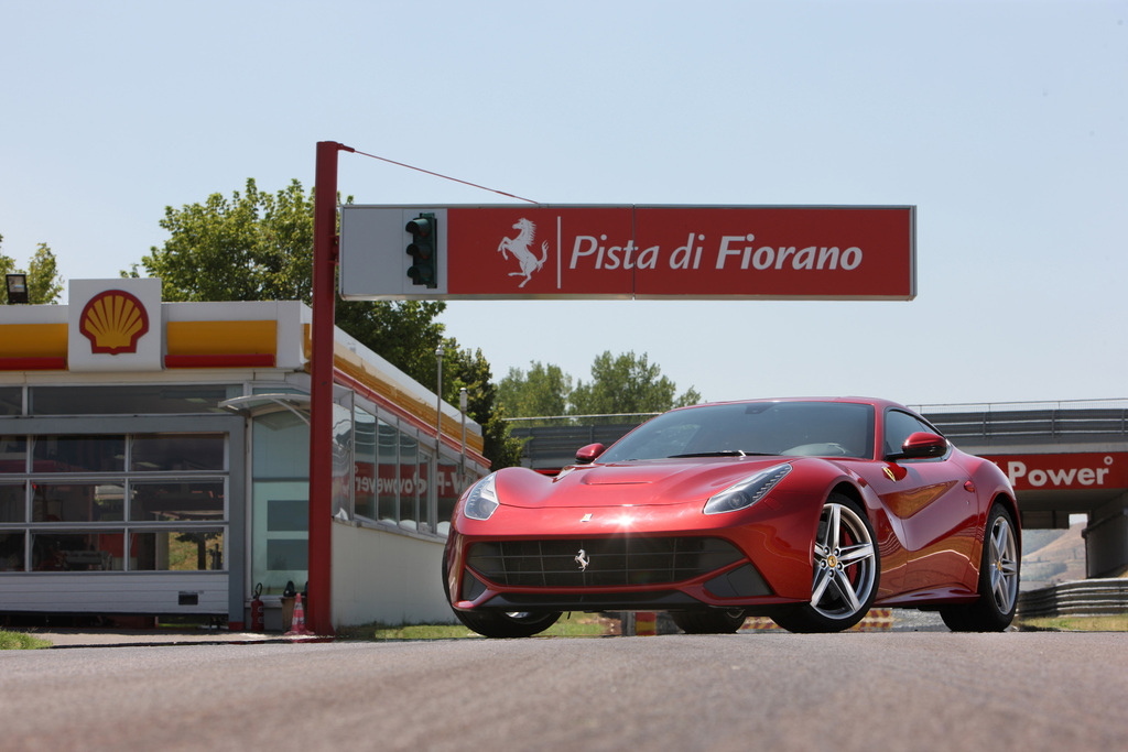 2013 Ferrari F12berlinetta