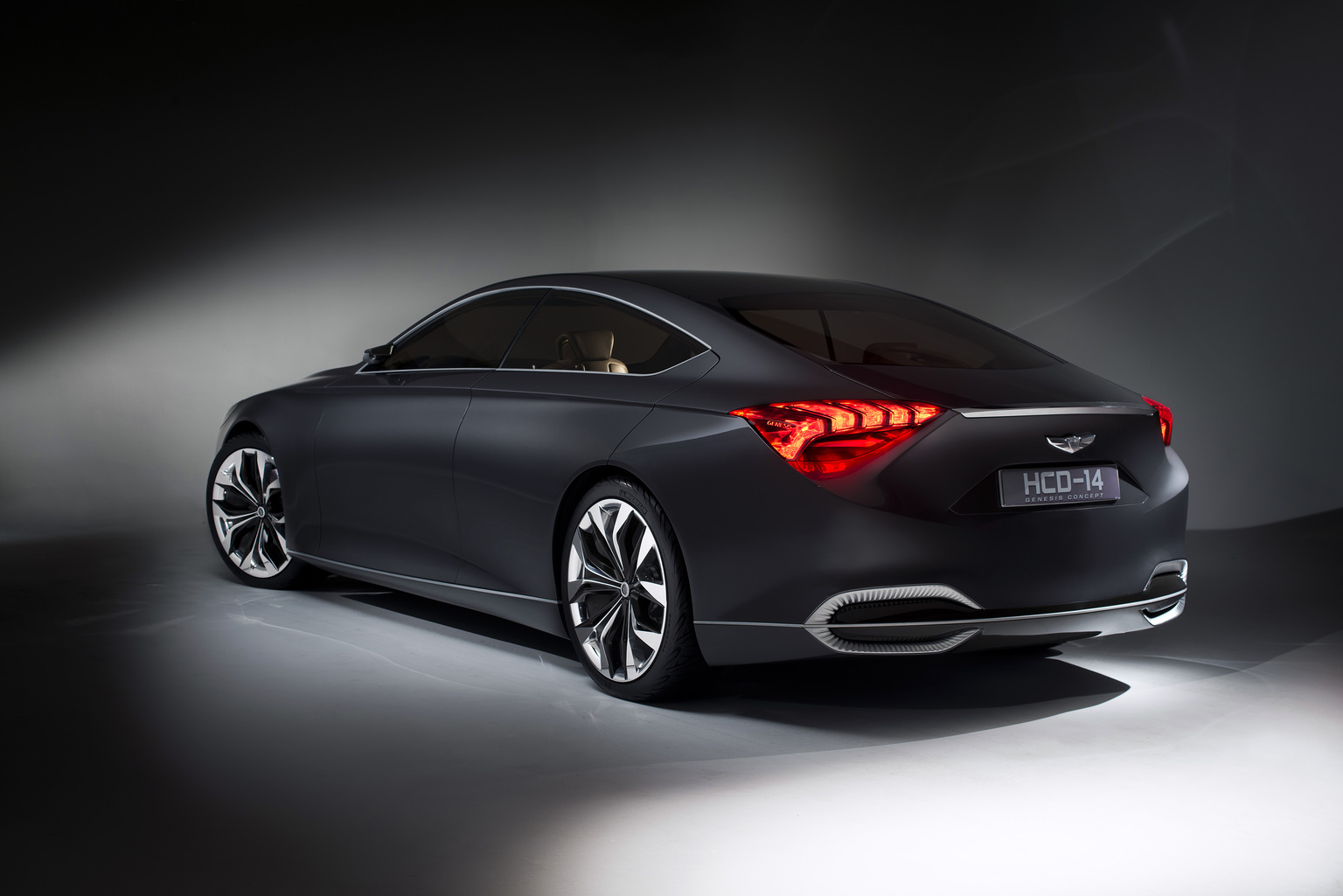 2013 Hyundai HCD-14 Genesis