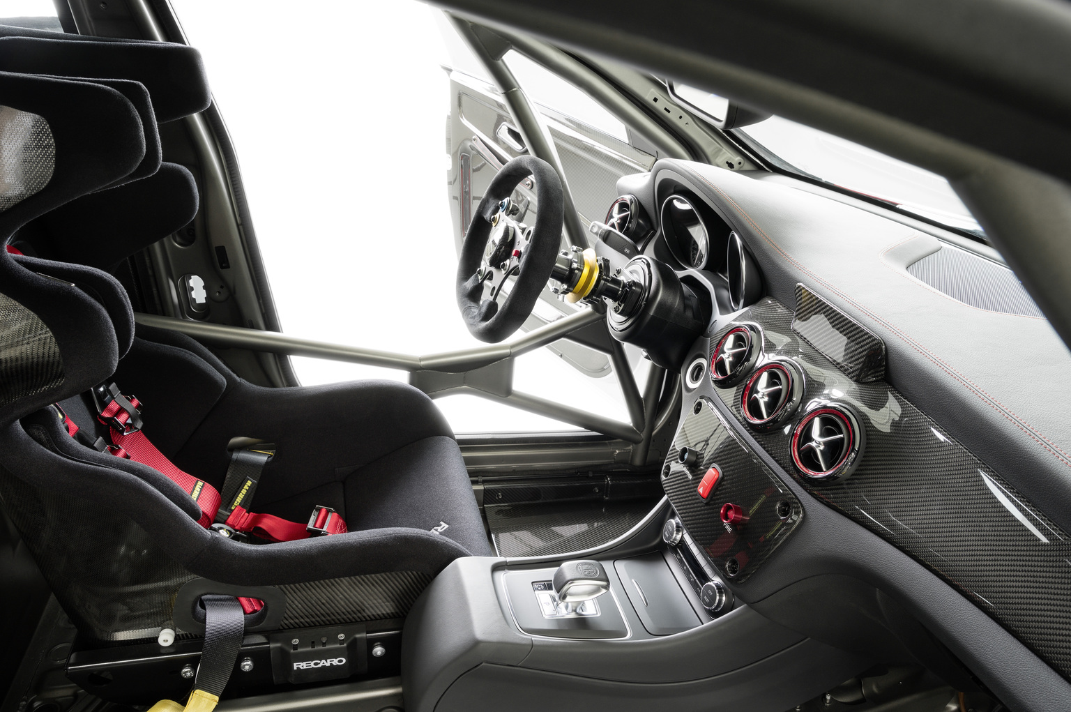 2013 Mercedes-Benz CLA 45 AMG Racing Series Concept