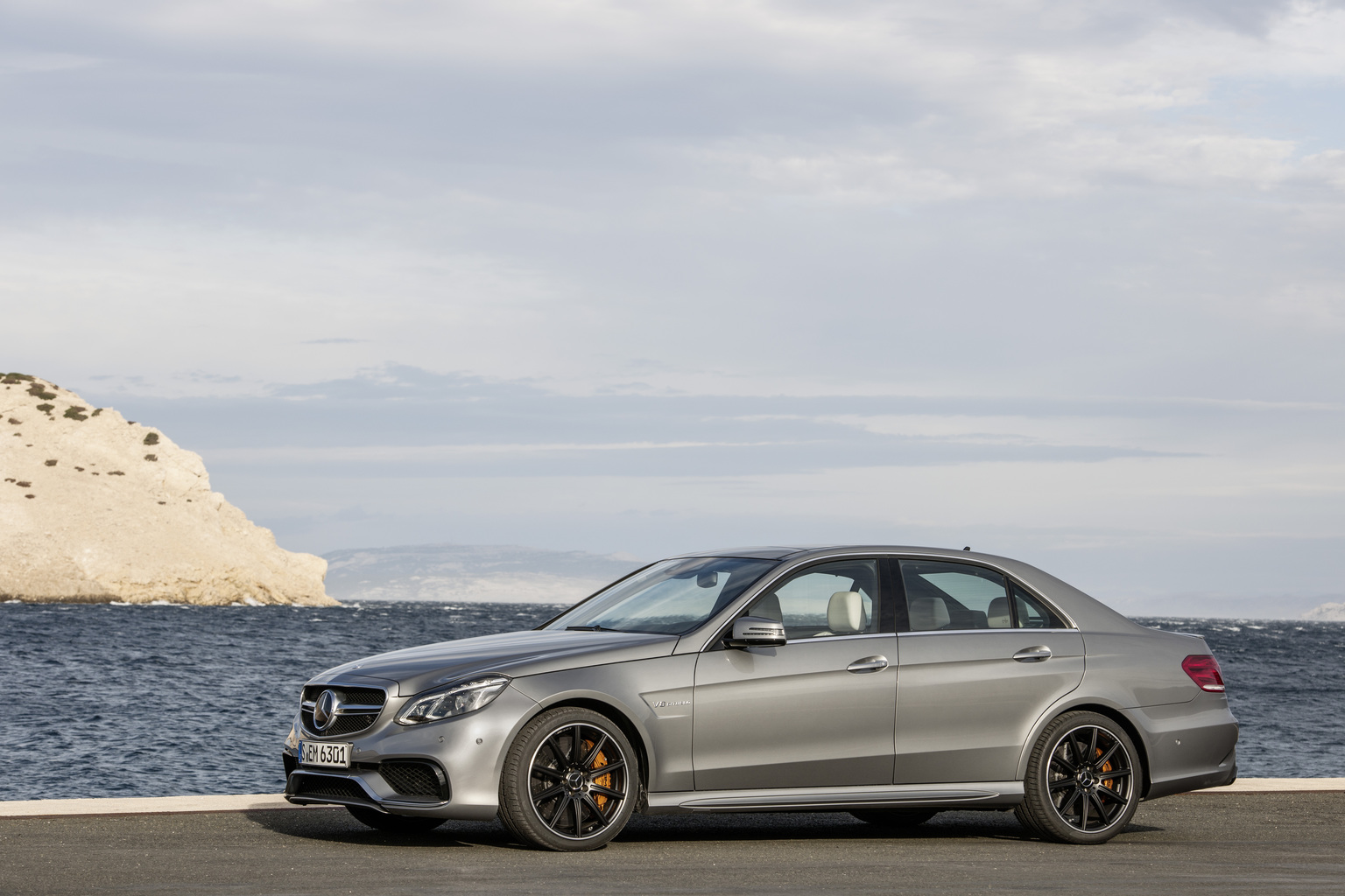 2013 Mercedes-Benz E 63 AMG Saloon