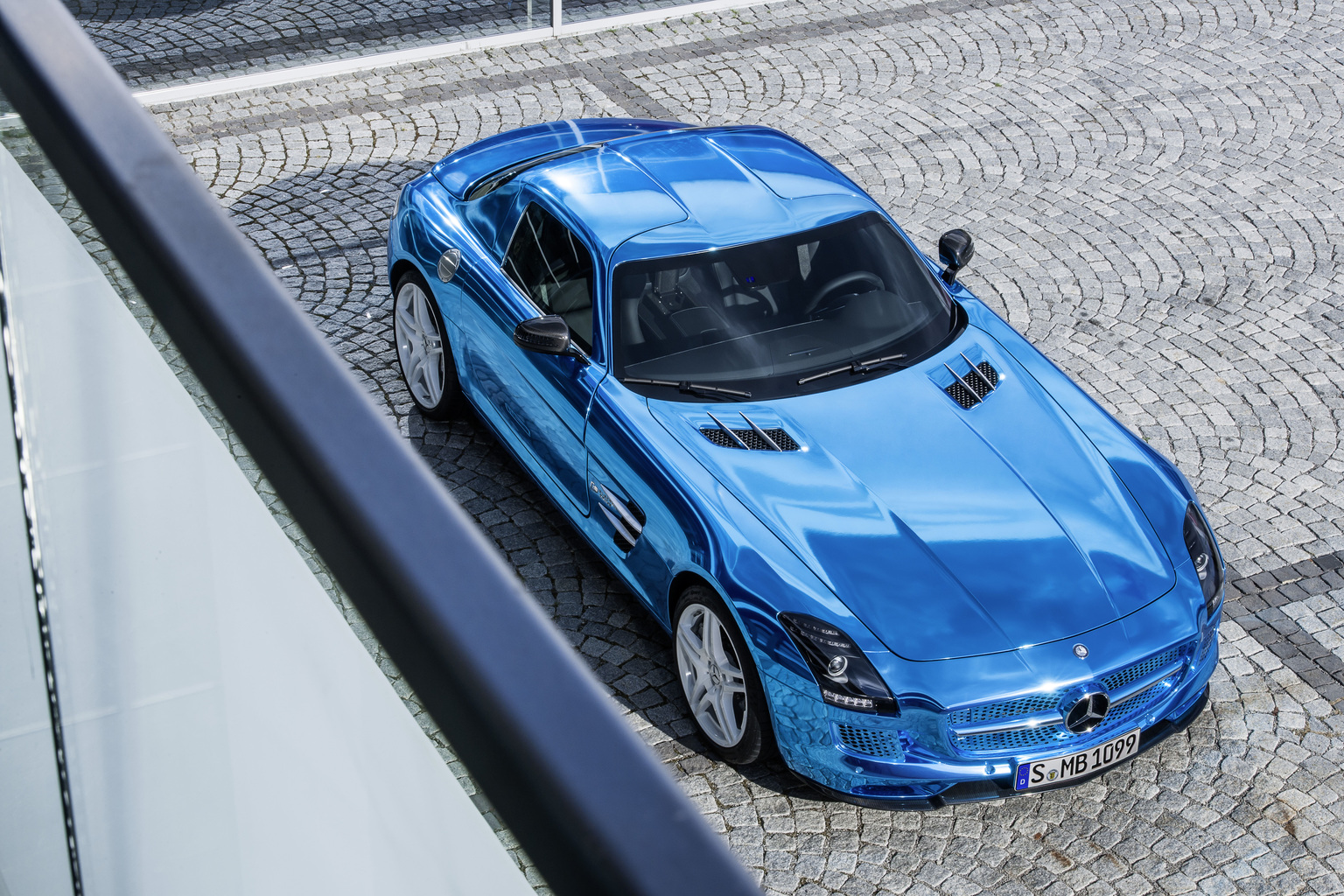 2013 Mercedes-Benz SLS AMG Coupé Electric Drive