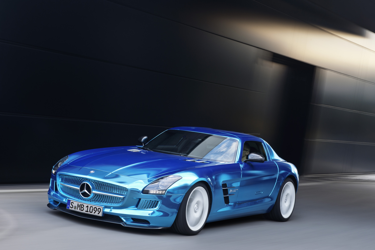 2013 Mercedes-Benz SLS AMG Coupé Electric Drive