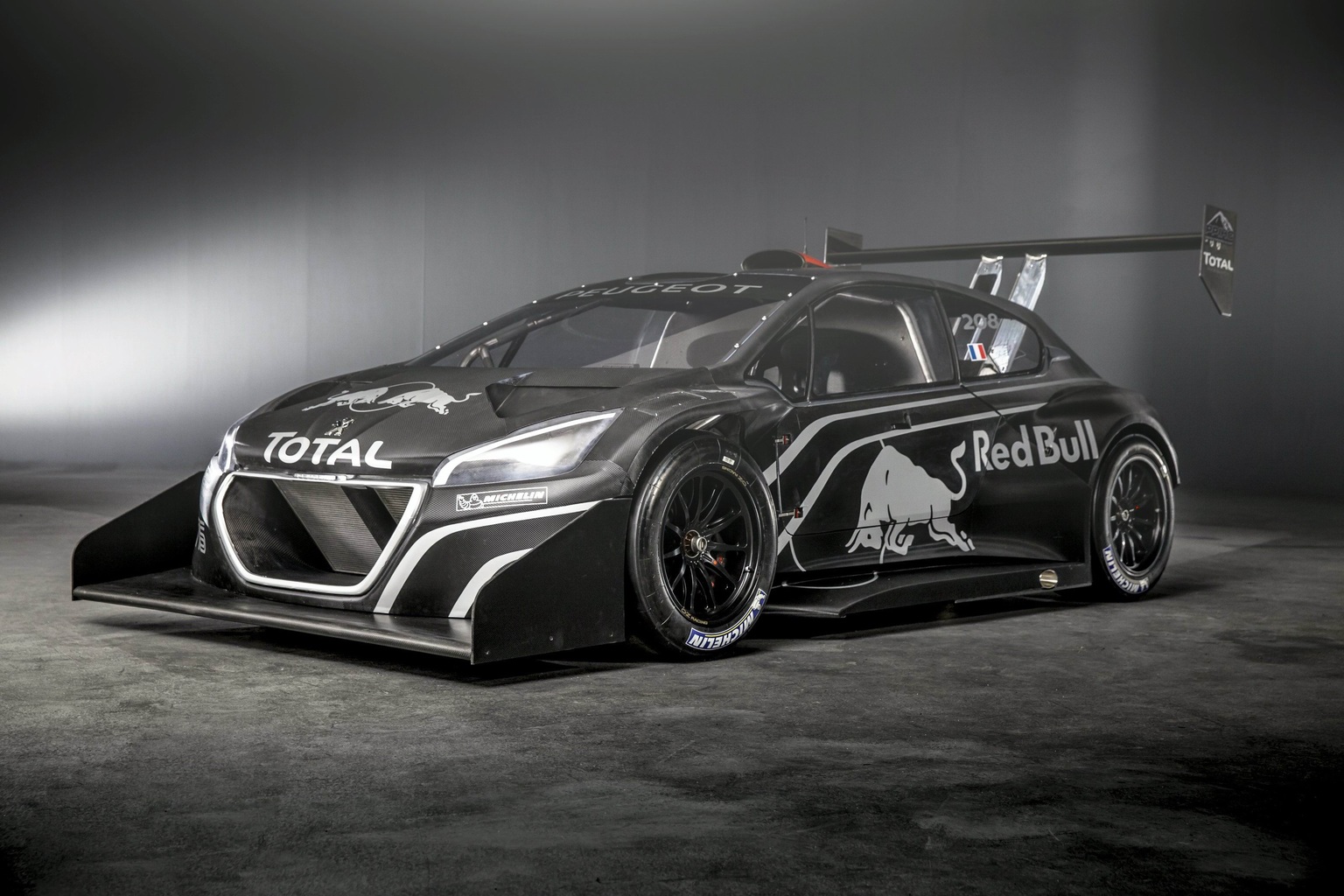 peugeot 208 t16 pikes peak 2013 loeb