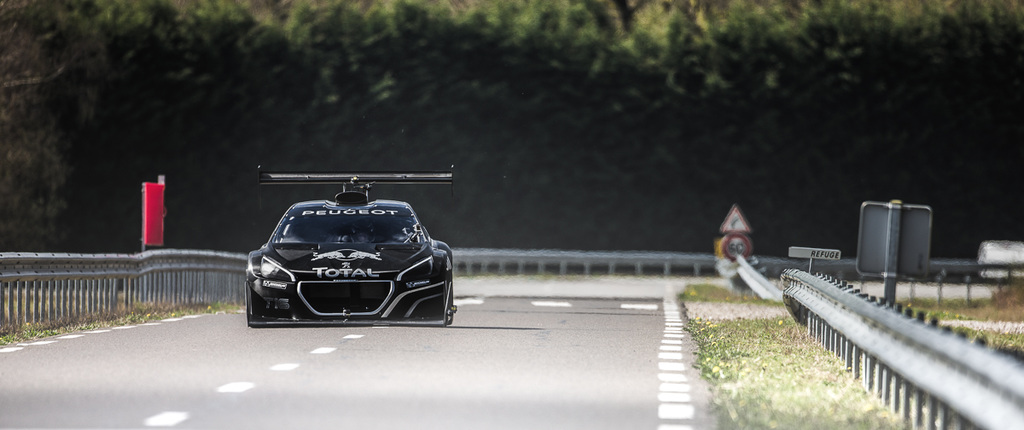 2013 Peugeot 208 T16 Pikes Peak