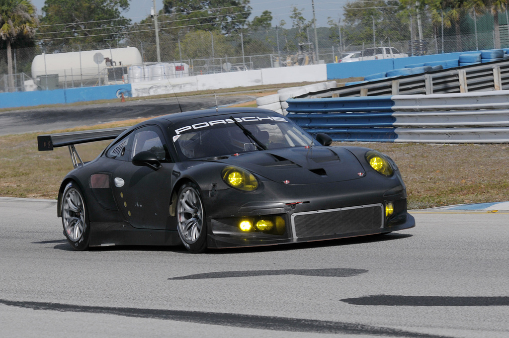 2013 Porsche 911 RSR