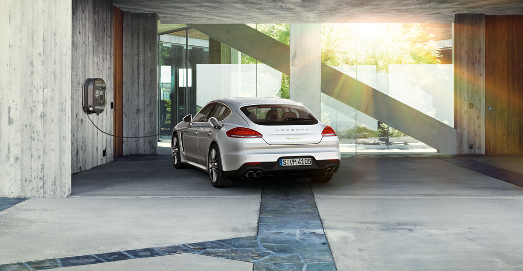 2013 Porsche Panamera S E-Hybrid