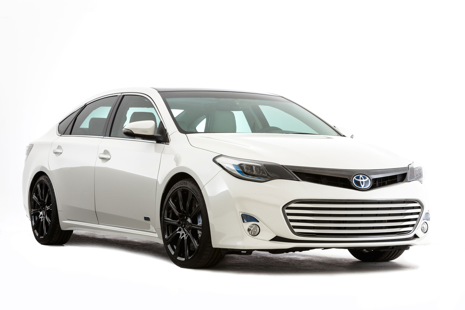 2013 Toyota Avalon HV Edition