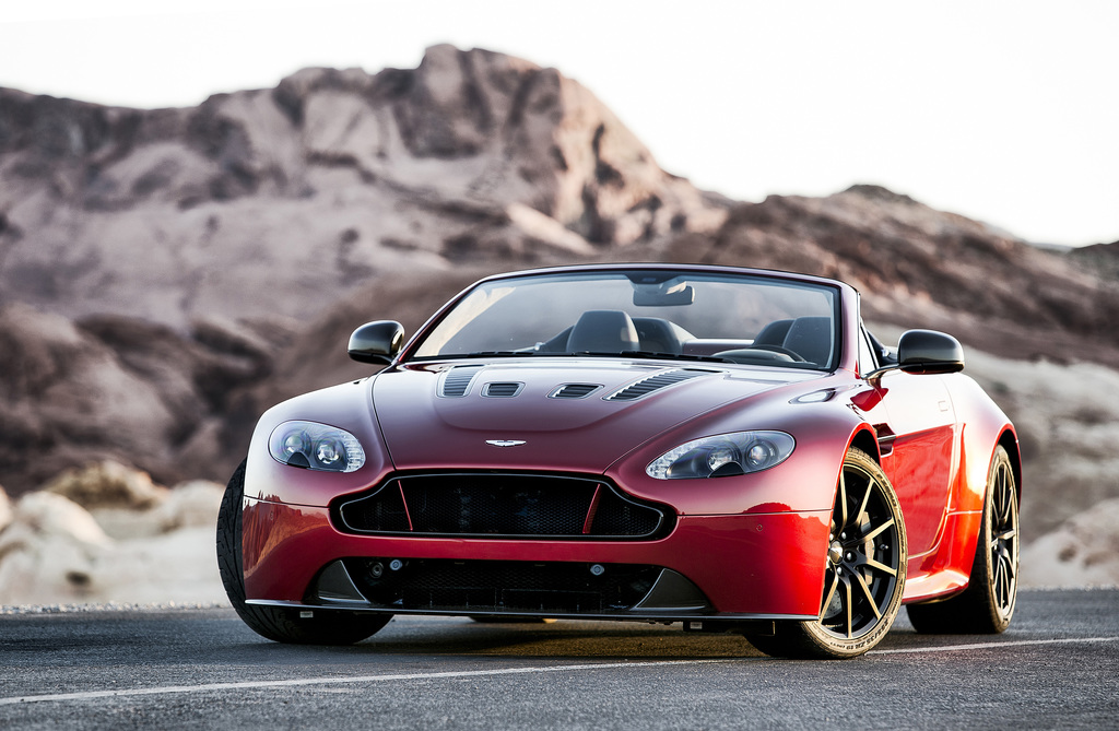 2014 Aston Martin V12 Vantage Roadster S