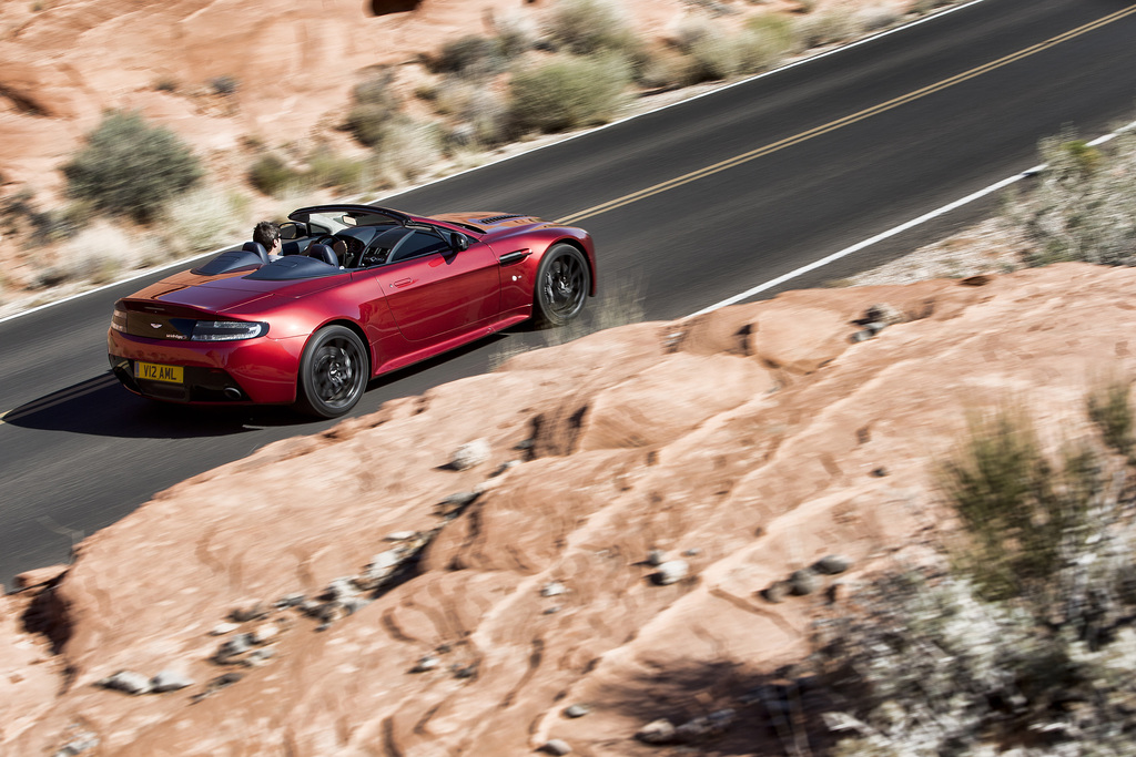 2014 Aston Martin V12 Vantage Roadster S