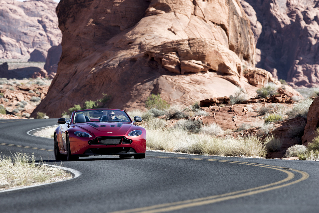 2014 Aston Martin V12 Vantage Roadster S