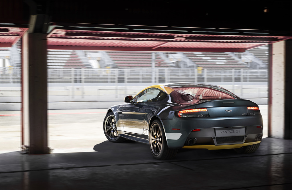 2014 Aston Martin V8 Vantage GT