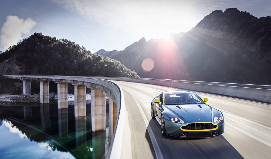 2014 Aston Martin V8 Vantage N430