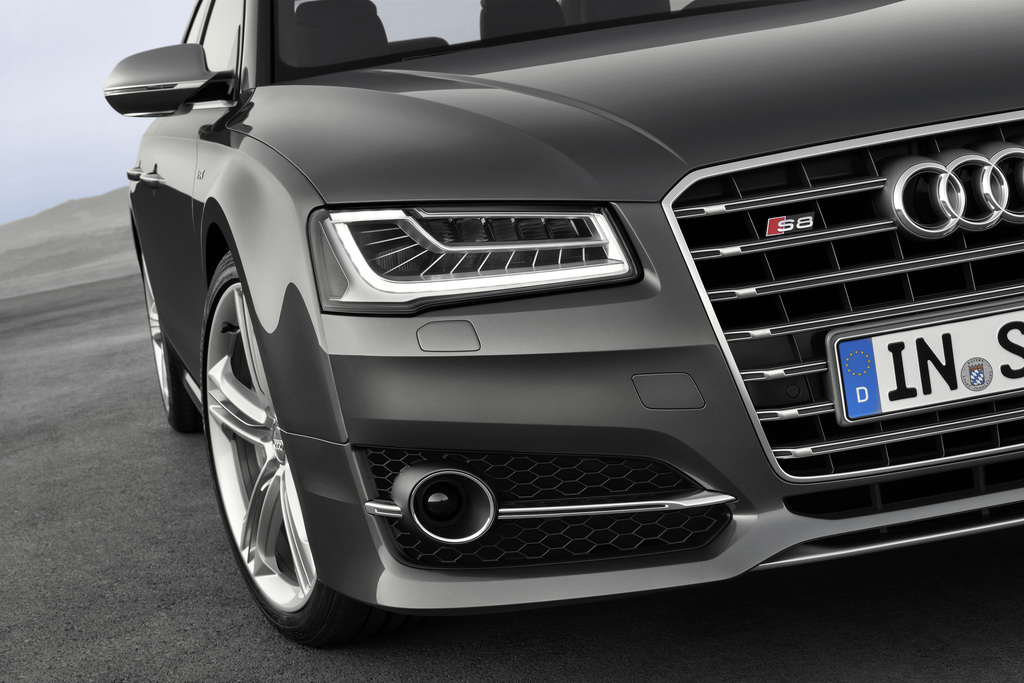 2014 Audi S8