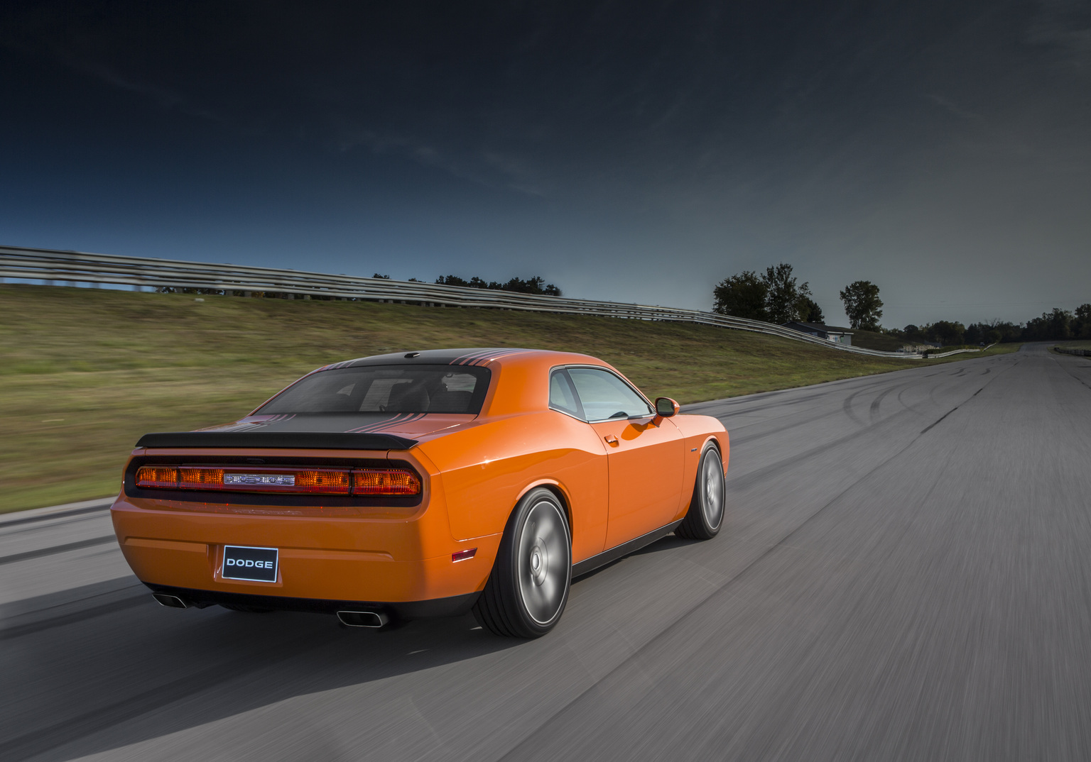 2014 Dodge Challenger R/T Shaker