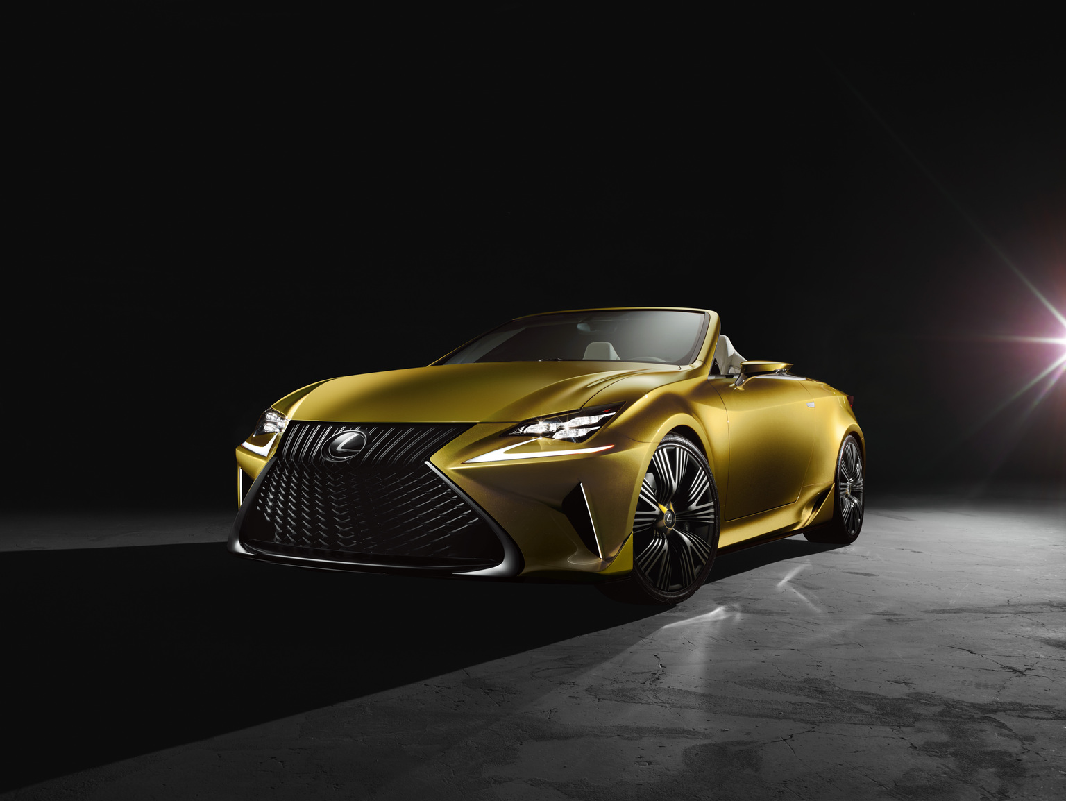 2014 Lexus LF-C2