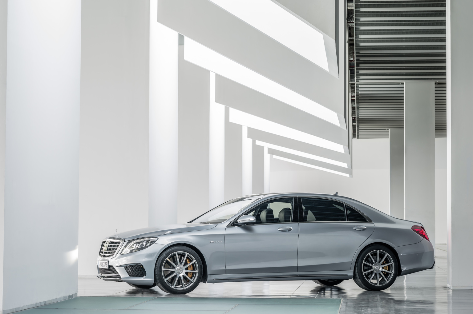 2014 Mercedes-Benz S 63 AMG