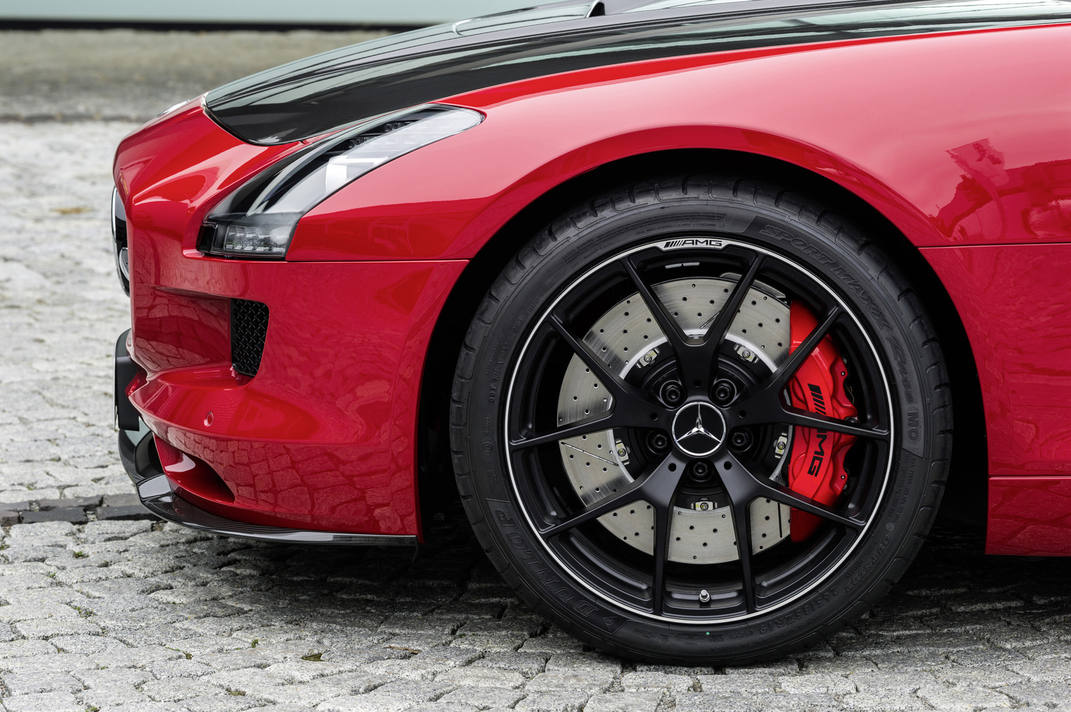 2014 Mercedes-Benz SLS AMG GT Final Edition