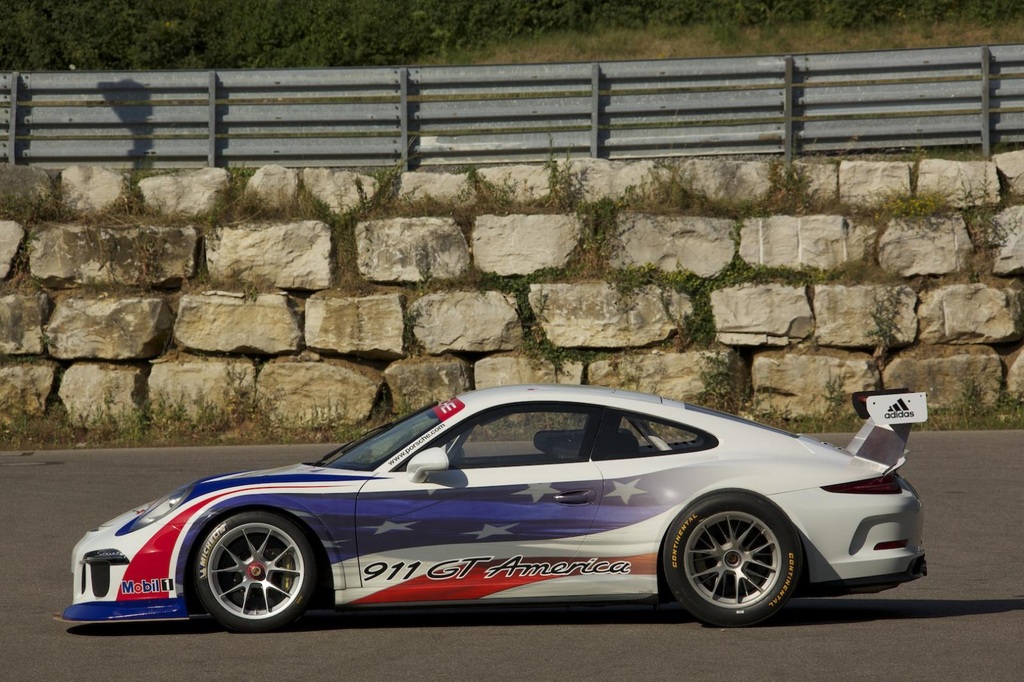 2014 Porsche 911 GT America