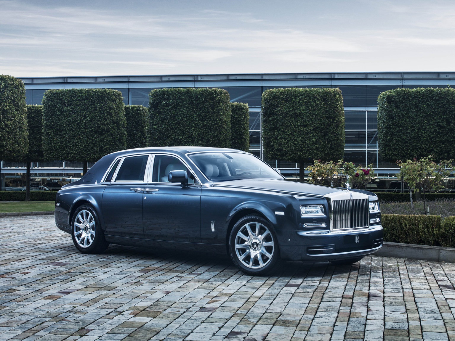 2014 Rolls-Royce Phantom Metropolitan Collection