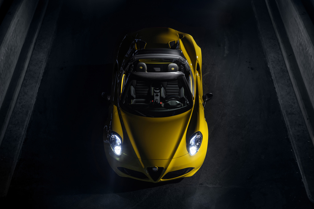 2015 Alfa Romeo 4C Spider