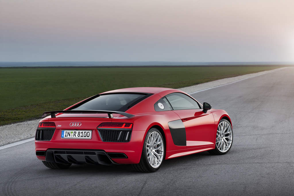 2015 Audi R8 V10 plus