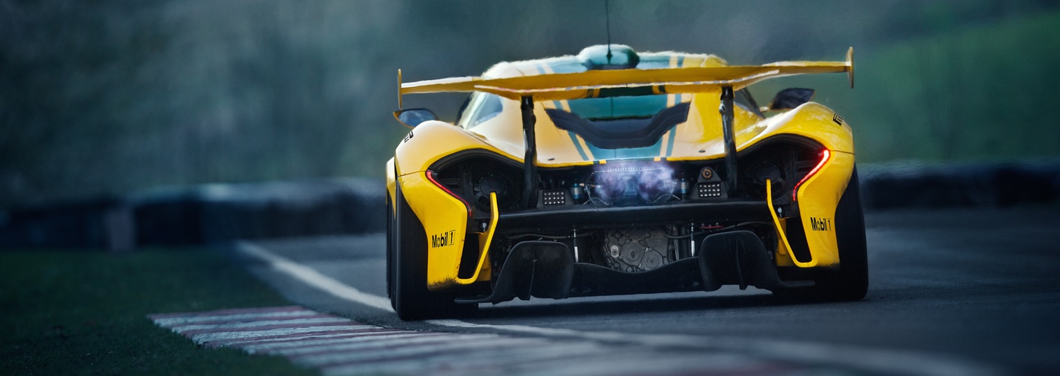 2015 McLaren P1 GTR