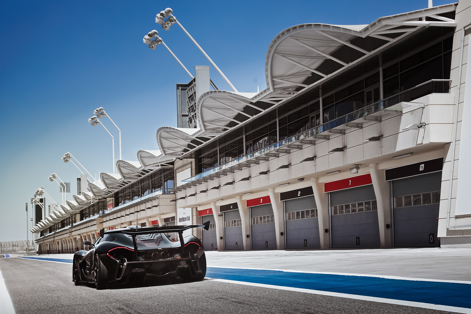 2015 McLaren P1 GTR