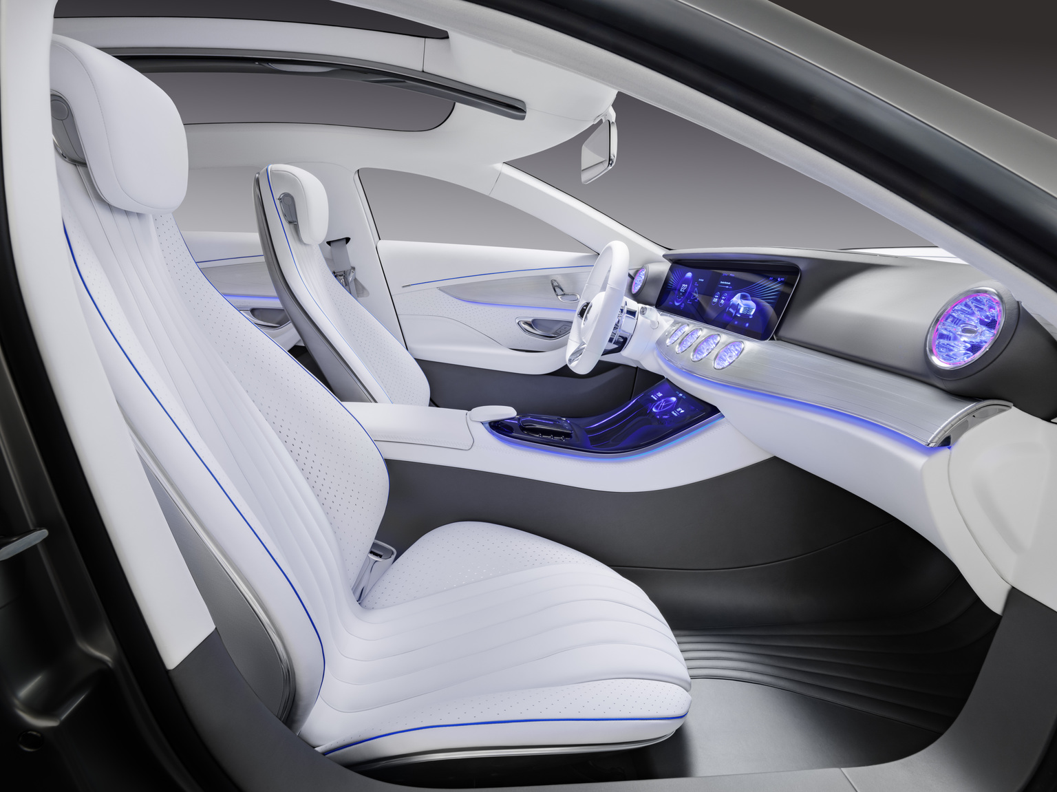 2015 Mercedes-Benz Concept IAA