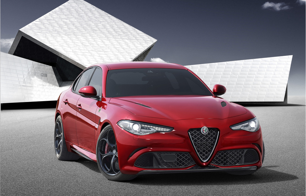 2016 Alfa Romeo Giulia Quadrifoglio