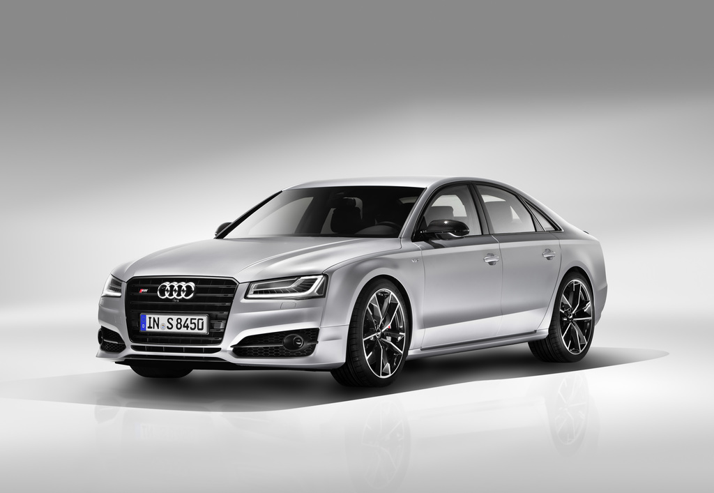 2016 Audi S8 plus