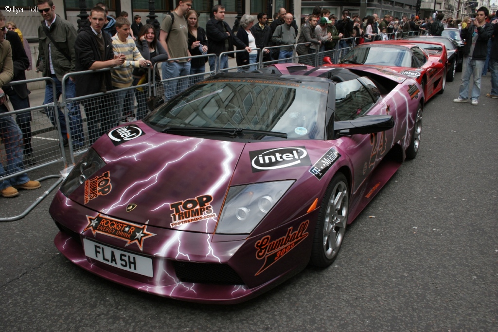 2004 Lamborghini Murciélago Roadster Gallery