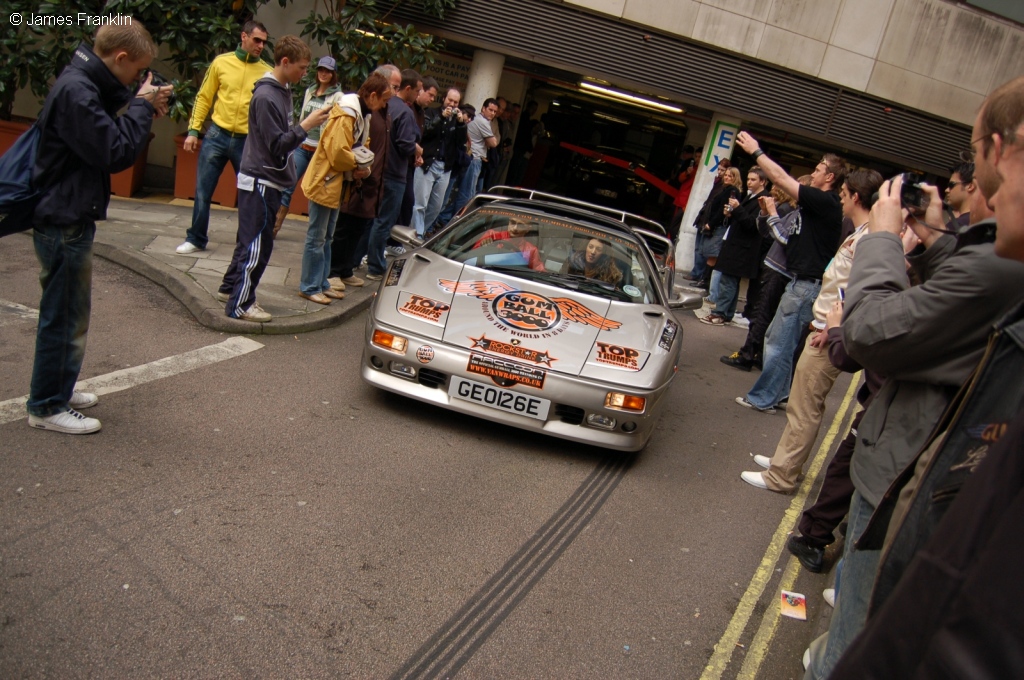 1996 Lamborghini Diablo VT Roadster Gallery