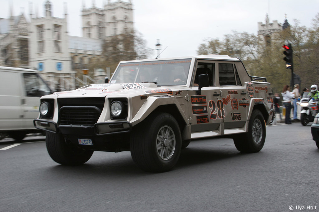 1986 Lamborghini LM002 Gallery