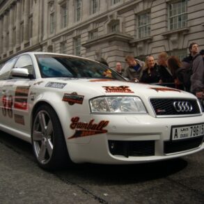 2004 Audi RS 6 Avant Plus