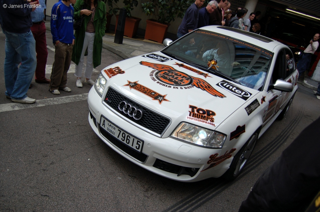 2004 Audi RS 6 Avant Plus