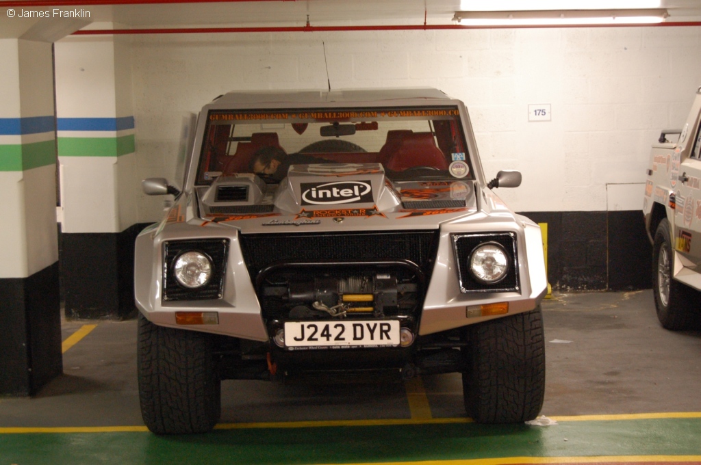 1986 Lamborghini LM002 Gallery