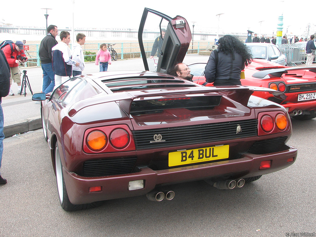 1995 Lamborghini Diablo SE30 Gallery