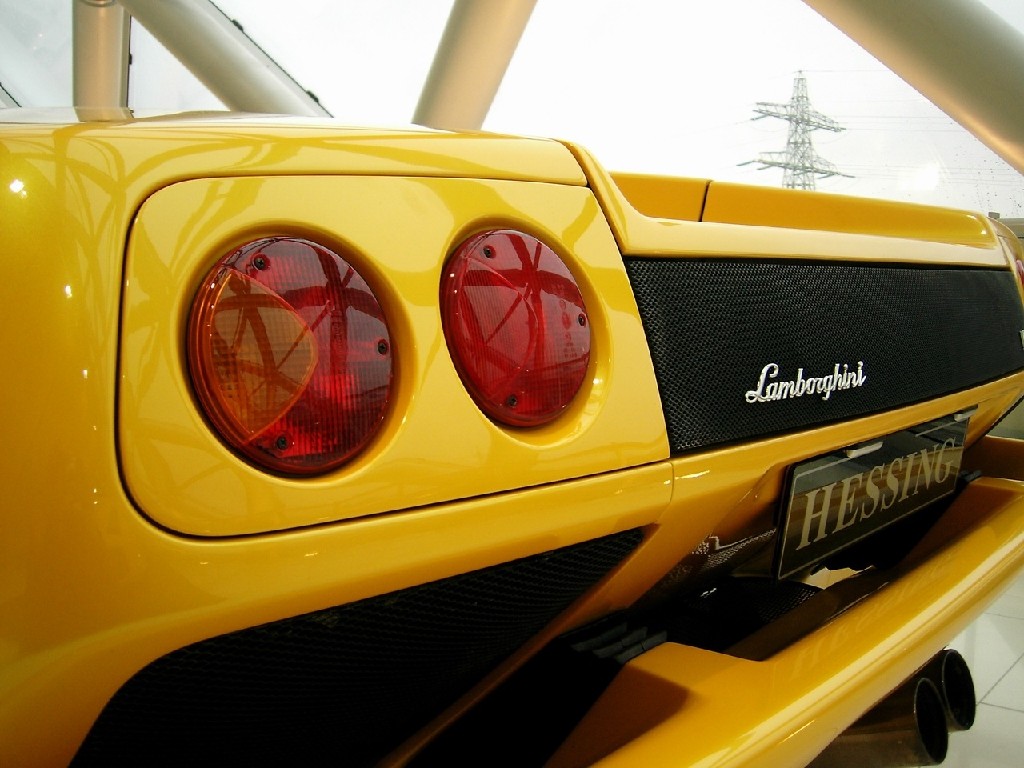 2000 Lamborghini Diablo VT 6.0 Gallery