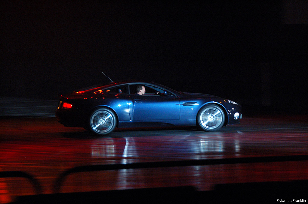 2004 Aston Martin Vanquish S V12 Gallery
