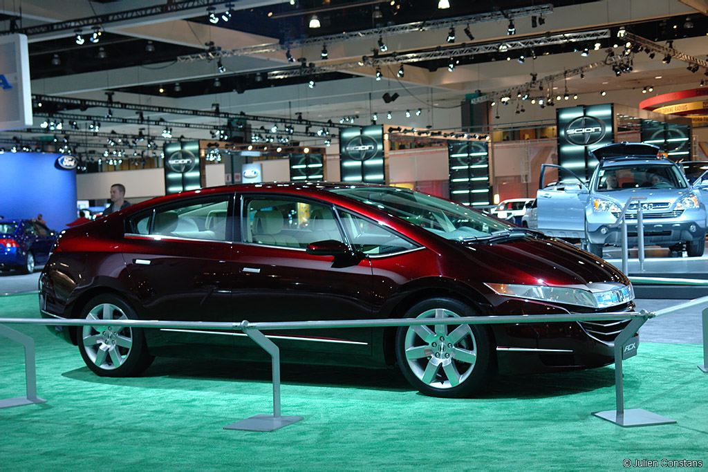 2006 Honda FCX Concept