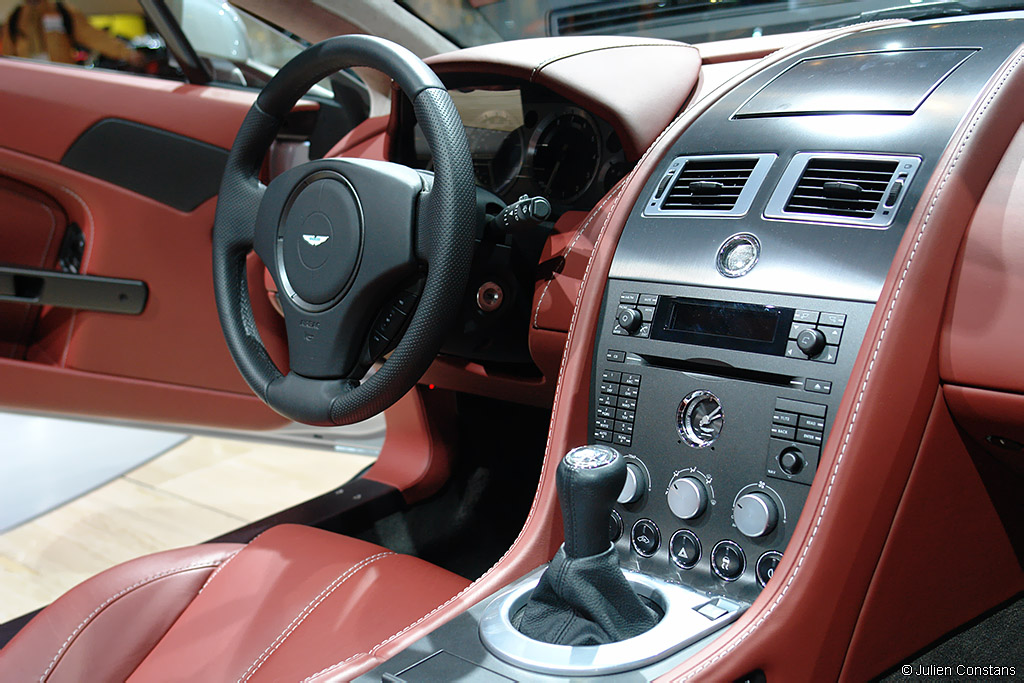 2007 Aston Martin V8 Vantage Roadster Gallery