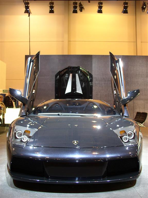 2004 Lamborghini Murciélago Roadster Gallery