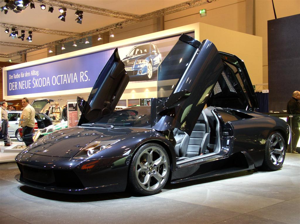 2004 Lamborghini Murciélago Roadster Gallery