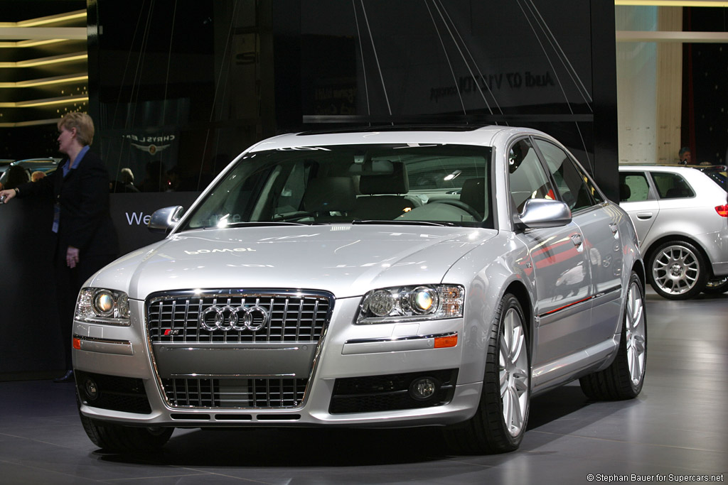 2006 Audi S8 5.2 FSI quattro Gallery