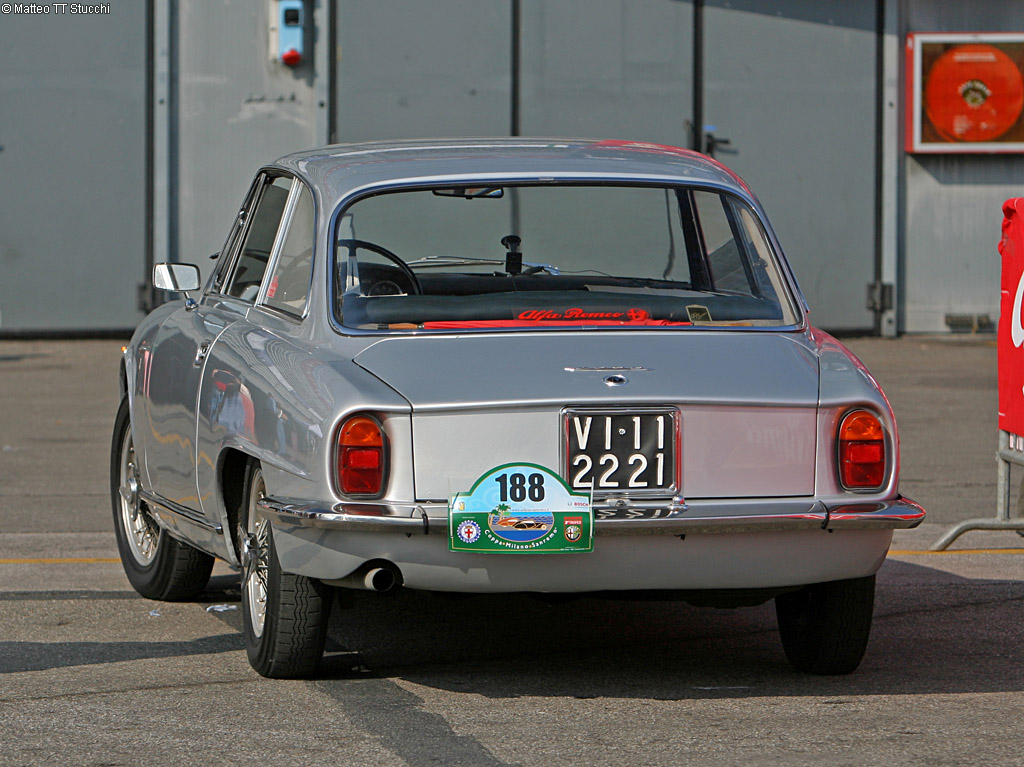 1961 Alfa Romeo 2600 Gallery