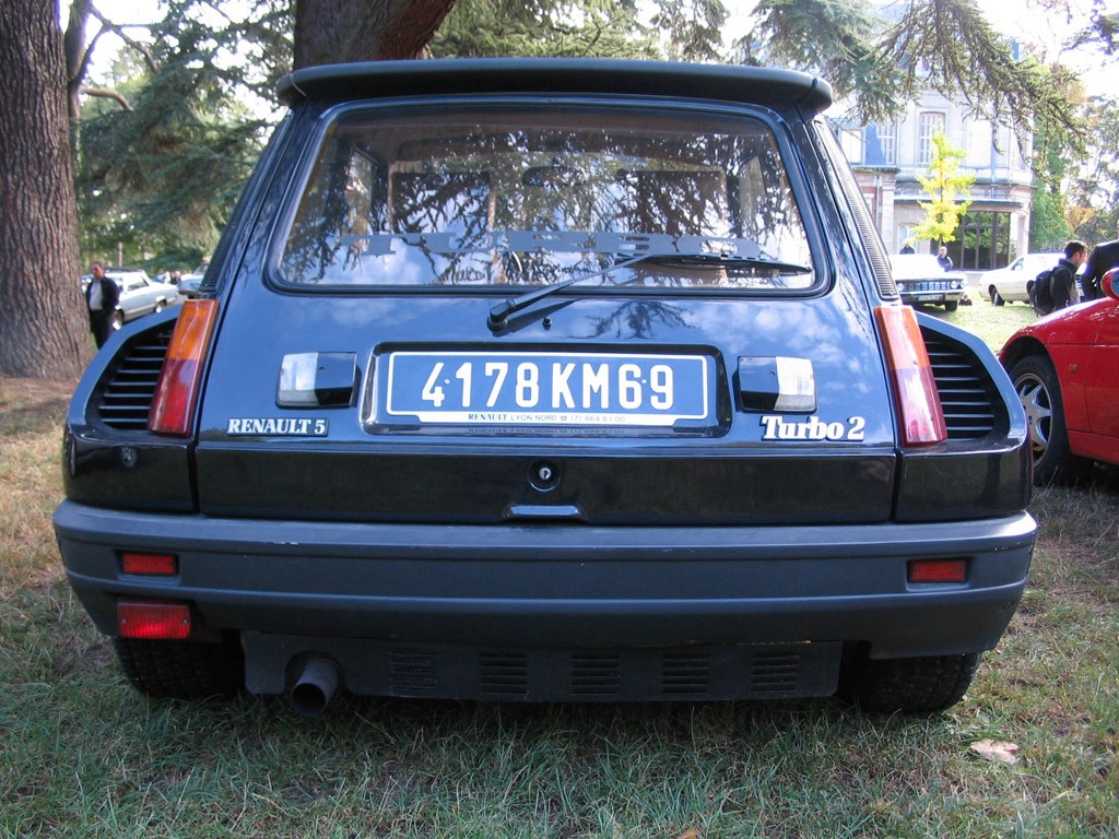 1984 Renault 5 Turbo 2 Gallery