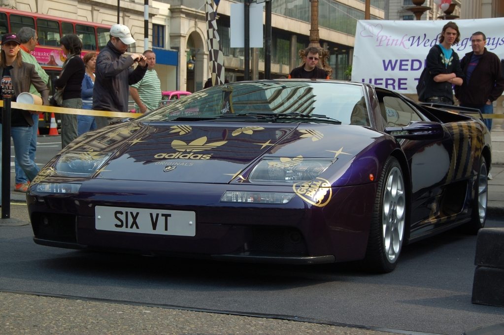 2000 Lamborghini Diablo VT 6.0 Gallery