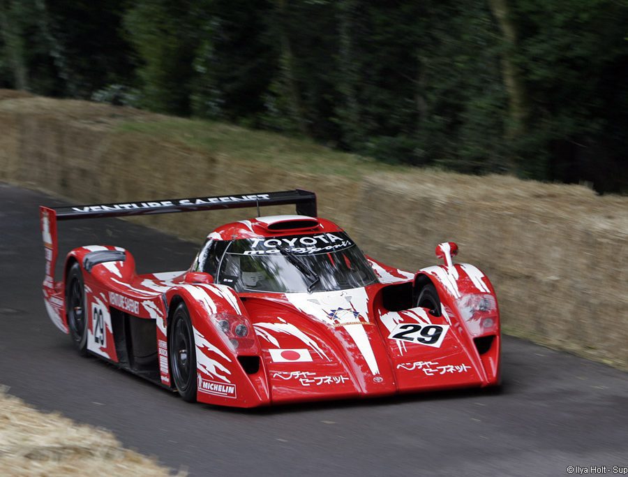 1998 Toyota GT-One Gallery