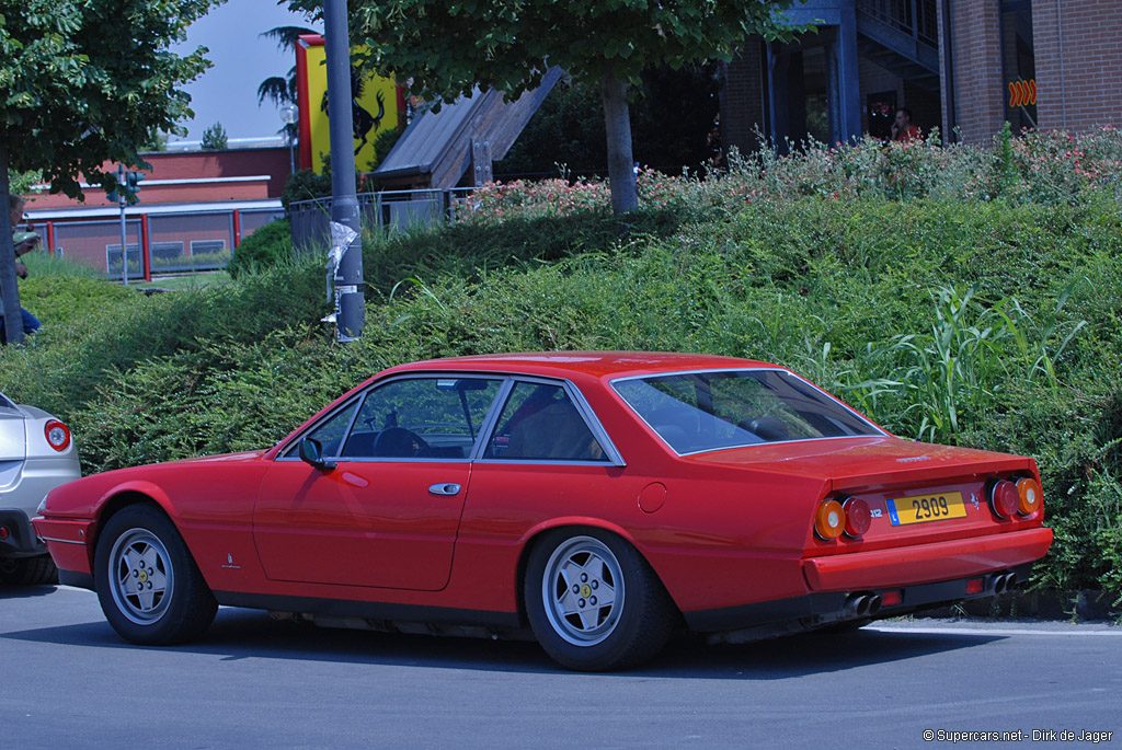 1985 Ferrari 412i